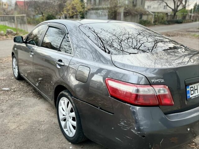 Сірий Тойота Камрі, об'ємом двигуна 3.5 л та пробігом 280 тис. км за 7000 $, фото 4 на Automoto.ua