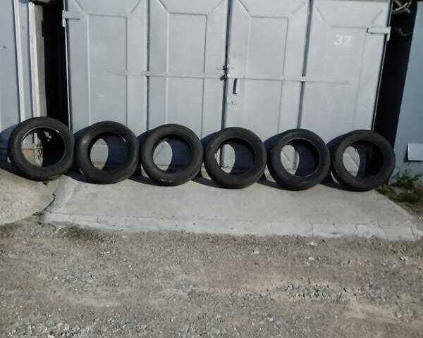 Серый Тойота Камри, объемом двигателя 2.4 л и пробегом 230 тыс. км за 8500 $, фото 69 на Automoto.ua