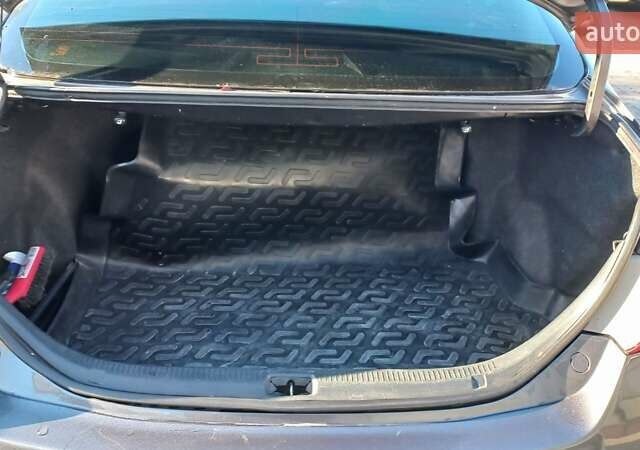 Серый Тойота Камри, объемом двигателя 2.36 л и пробегом 305 тыс. км за 7800 $, фото 34 на Automoto.ua