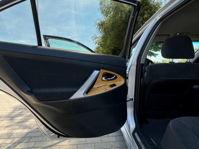 Тойота Камри 2007 в Коломые на Automoto.ua Серый Тойота Камри, объемом двигателя 2.4 л и пробегом 250 тыс. км за 7999 $, фото 21 на Automoto.ua