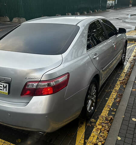 Тойота Камри 2007 в Киеве на Automoto.ua Серый Тойота Камри, объемом двигателя 2.4 л и пробегом 157 тыс. км за 10999 $, фото 3 на Automoto.ua