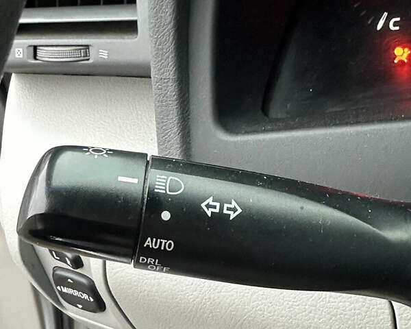 Сірий Тойота Камрі, об'ємом двигуна 2.36 л та пробігом 192 тис. км за 7650 $, фото 23 на Automoto.ua