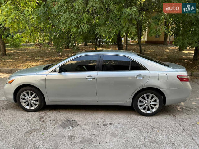 Сірий Тойота Камрі, об'ємом двигуна 2.36 л та пробігом 294 тис. км за 8700 $, фото 22 на Automoto.ua