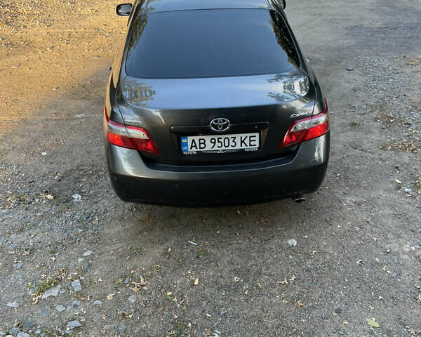 Сірий Тойота Камрі, об'ємом двигуна 2.36 л та пробігом 226 тис. км за 8700 $, фото 14 на Automoto.ua