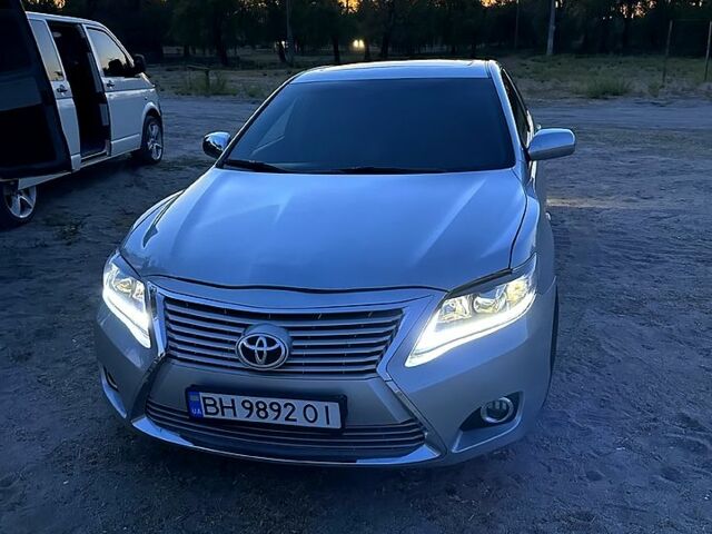 Сірий Тойота Камрі, об'ємом двигуна 3.5 л та пробігом 320 тис. км за 8000 $, фото 4 на Automoto.ua