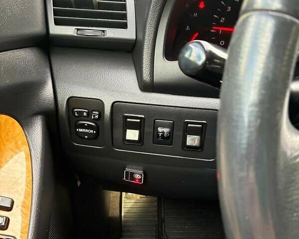 Сірий Тойота Камрі, об'ємом двигуна 2.36 л та пробігом 274 тис. км за 7689 $, фото 28 на Automoto.ua