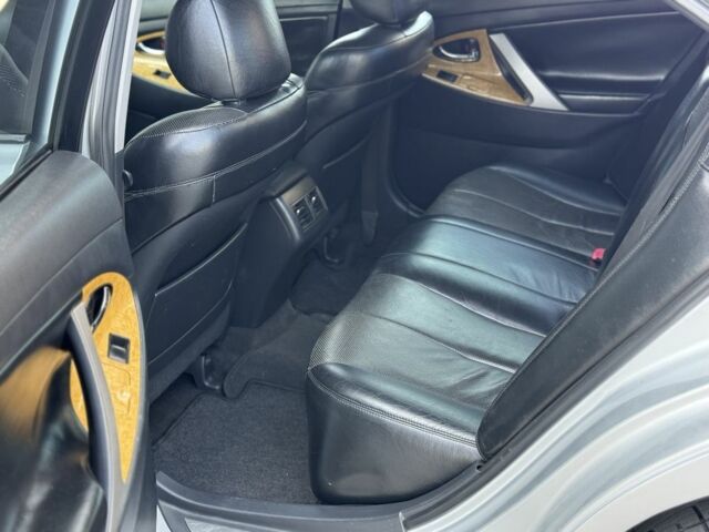 Сірий Тойота Камрі, об'ємом двигуна 2.4 л та пробігом 272 тис. км за 6850 $, фото 17 на Automoto.ua