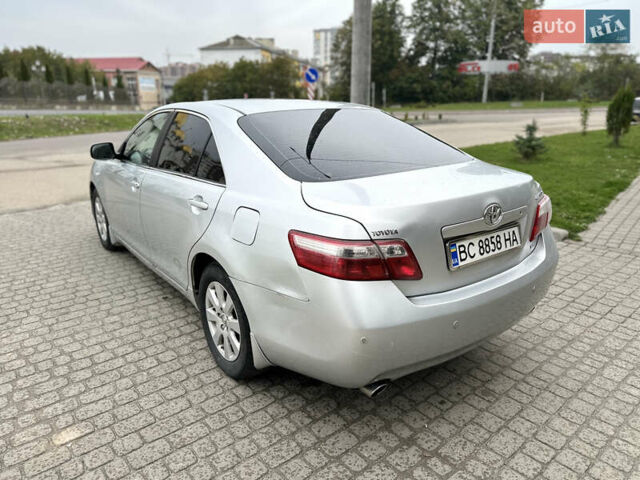 Сірий Тойота Камрі, об'ємом двигуна 3.5 л та пробігом 299 тис. км за 6900 $, фото 17 на Automoto.ua