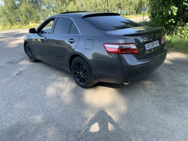 Серый Тойота Камри, объемом двигателя 3.5 л и пробегом 340 тыс. км за 7900 $, фото 12 на Automoto.ua