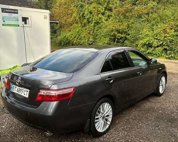 Сірий Тойота Камрі, об'ємом двигуна 2.36 л та пробігом 274 тис. км за 7689 $, фото 10 на Automoto.ua