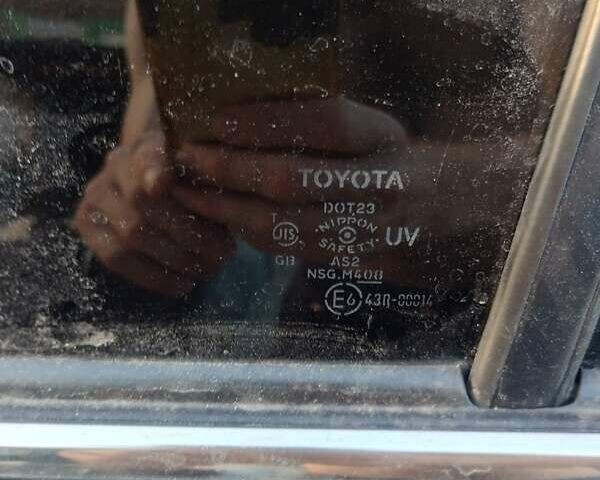 Серый Тойота Камри, объемом двигателя 2.4 л и пробегом 230 тыс. км за 8500 $, фото 27 на Automoto.ua