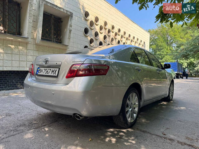 Сірий Тойота Камрі, об'ємом двигуна 2.36 л та пробігом 294 тис. км за 8700 $, фото 14 на Automoto.ua
