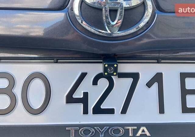 Серый Тойота Камри, объемом двигателя 2.36 л и пробегом 305 тыс. км за 7800 $, фото 48 на Automoto.ua