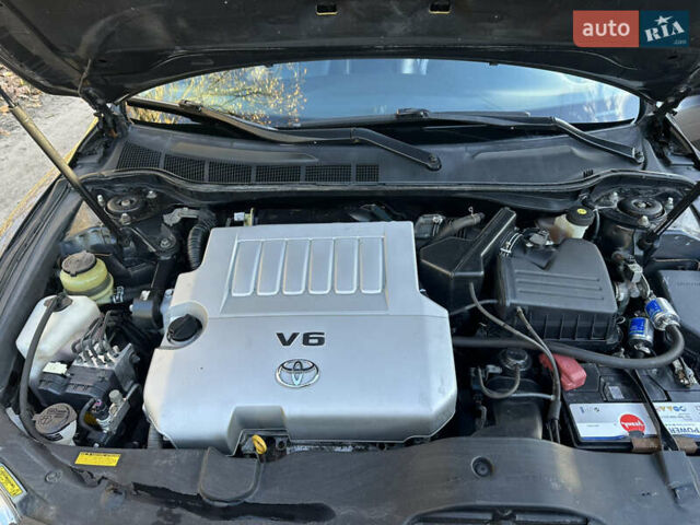 Серый Тойота Камри, объемом двигателя 3.46 л и пробегом 262 тыс. км за 9300 $, фото 12 на Automoto.ua