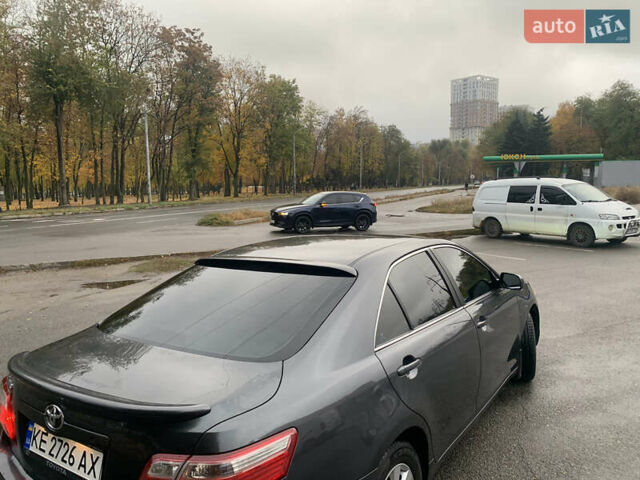 Серый Тойота Камри, объемом двигателя 3.5 л и пробегом 290 тыс. км за 9000 $, фото 27 на Automoto.ua