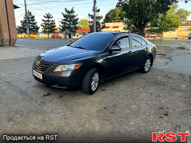 Серый Тойота Камри, объемом двигателя 2.4 л и пробегом 200 тыс. км за 7000 $, фото 5 на Automoto.ua