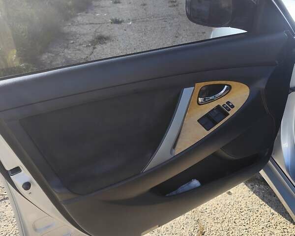 Серый Тойота Камри, объемом двигателя 2.36 л и пробегом 160 тыс. км за 8400 $, фото 5 на Automoto.ua