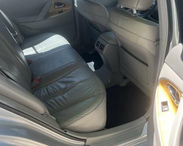 Серый Тойота Камри, объемом двигателя 3.5 л и пробегом 280 тыс. км за 7900 $, фото 4 на Automoto.ua