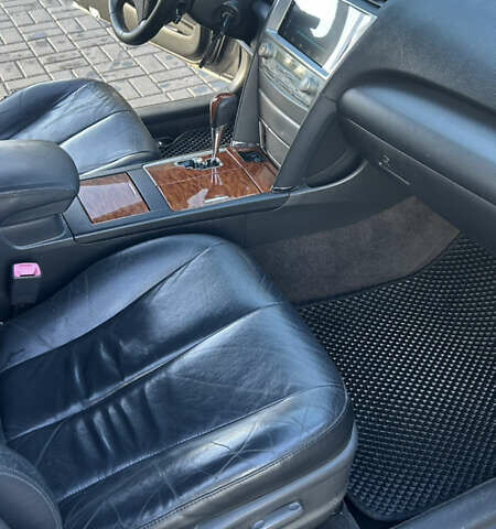 Серый Тойота Камри, объемом двигателя 3.46 л и пробегом 370 тыс. км за 9999 $, фото 6 на Automoto.ua