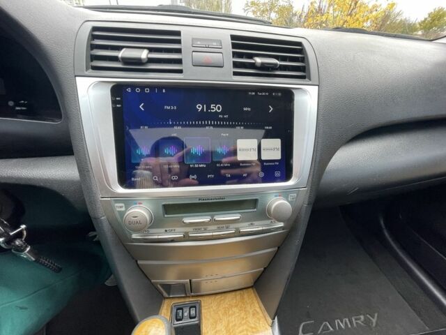 Серый Тойота Камри, объемом двигателя 3.5 л и пробегом 286 тыс. км за 7650 $, фото 16 на Automoto.ua