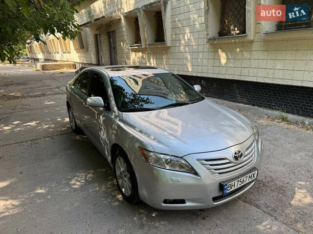 Сірий Тойота Камрі, об'ємом двигуна 2.36 л та пробігом 294 тис. км за 8700 $, фото 8 на Automoto.ua