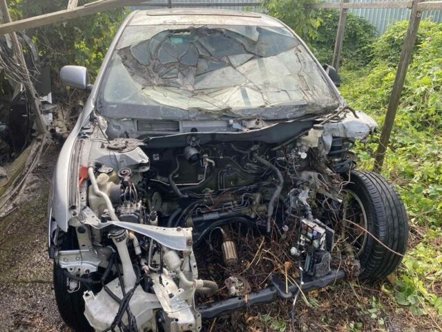 Сірий Тойота Камрі, об'ємом двигуна 2.4 л та пробігом 200 тис. км за 2500 $, фото 2 на Automoto.ua