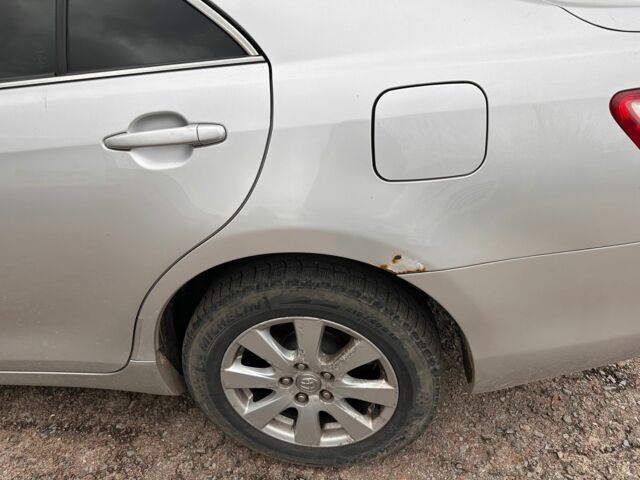 Серый Тойота Камри, объемом двигателя 2.4 л и пробегом 200 тыс. км за 7000 $, фото 3 на Automoto.ua