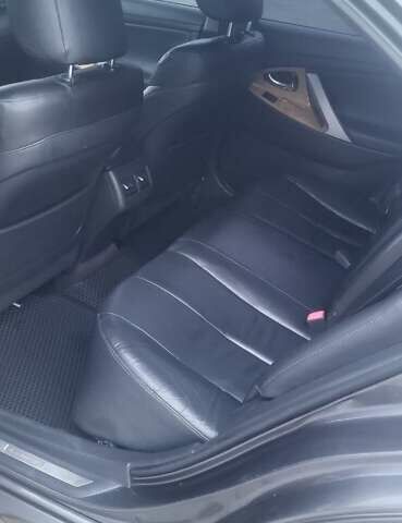 Серый Тойота Камри, объемом двигателя 3.5 л и пробегом 272 тыс. км за 7300 $, фото 7 на Automoto.ua