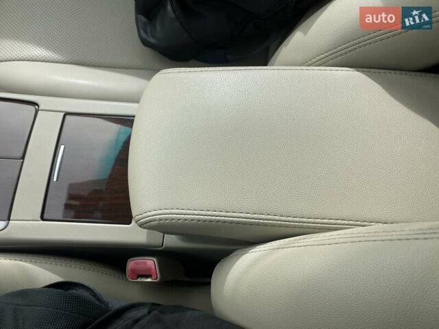 Серый Тойота Камри, объемом двигателя 3.5 л и пробегом 379 тыс. км за 10200 $, фото 12 на Automoto.ua