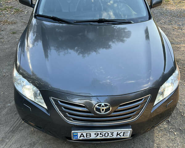 Сірий Тойота Камрі, об'ємом двигуна 2.36 л та пробігом 226 тис. км за 8700 $, фото 12 на Automoto.ua