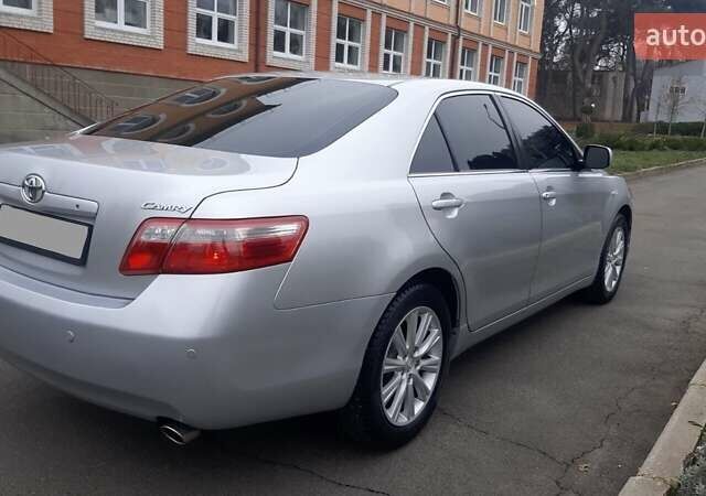 Серый Тойота Камри, объемом двигателя 2.4 л и пробегом 193 тыс. км за 10700 $, фото 11 на Automoto.ua