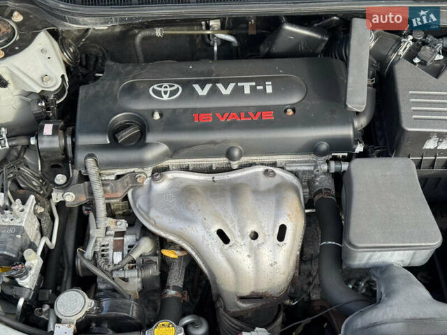 Серый Тойота Камри, объемом двигателя 2.36 л и пробегом 221 тыс. км за 7999 $, фото 43 на Automoto.ua