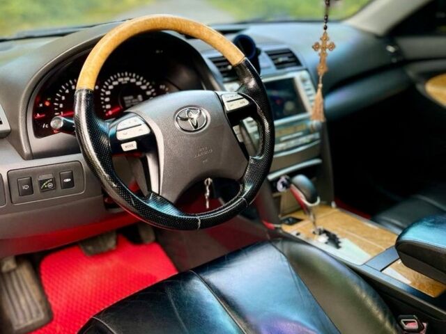 Серый Тойота Камри, объемом двигателя 3.5 л и пробегом 340 тыс. км за 7900 $, фото 22 на Automoto.ua