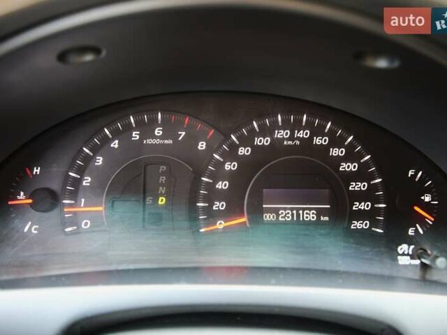 Серый Тойота Камри, объемом двигателя 3.5 л и пробегом 231 тыс. км за 10000 $, фото 14 на Automoto.ua