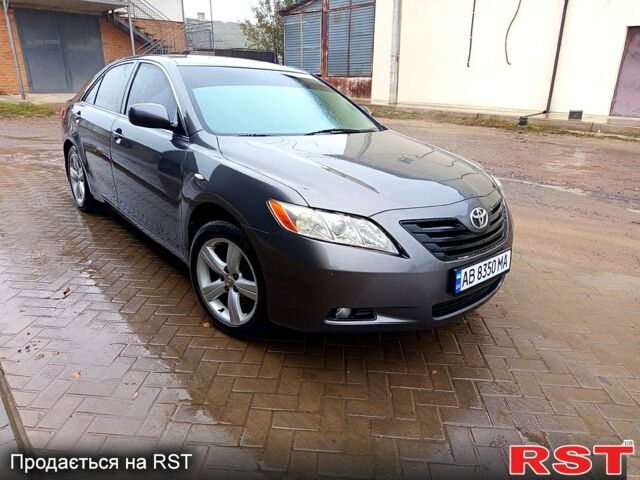 Сірий Тойота Камрі, об'ємом двигуна 2.4 л та пробігом 280 тис. км за 9100 $, фото 10 на Automoto.ua