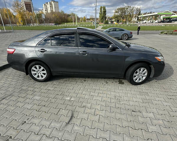 Тойота Камри 2007 в Харькове на Automoto.ua Серый Тойота Камри, объемом двигателя 2.36 л и пробегом 314 тыс. км за 7800 $, фото 8 на Automoto.ua