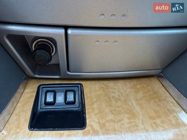 Серый Тойота Камри, объемом двигателя 3.46 л и пробегом 285 тыс. км за 8690 $, фото 23 на Automoto.ua