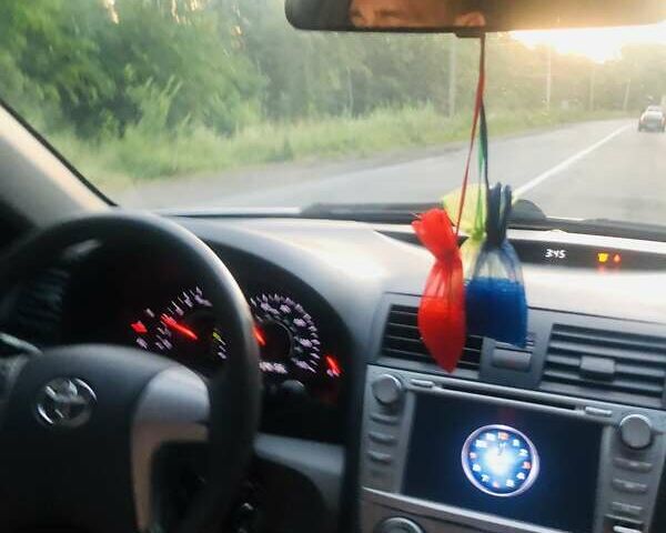 Тойота Камри 2007 в Ужгороде на Automoto.ua Серый Тойота Камри, объемом двигателя 2.4 л и пробегом 230 тыс. км за 7999 $, фото 1 на Automoto.ua