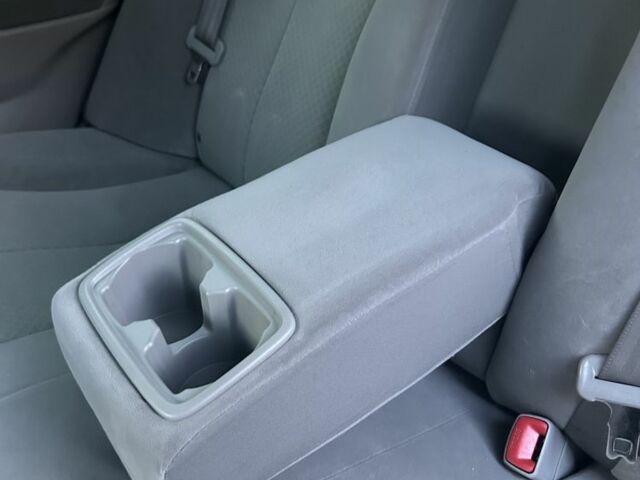 Серый Тойота Камри, объемом двигателя 0 л и пробегом 178 тыс. км за 7900 $, фото 17 на Automoto.ua