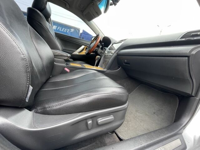 Серый Тойота Камри, объемом двигателя 3.5 л и пробегом 286 тыс. км за 7650 $, фото 13 на Automoto.ua