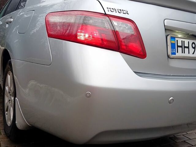 Сірий Тойота Камрі, об'ємом двигуна 2.4 л та пробігом 375 тис. км за 6500 $, фото 6 на Automoto.ua