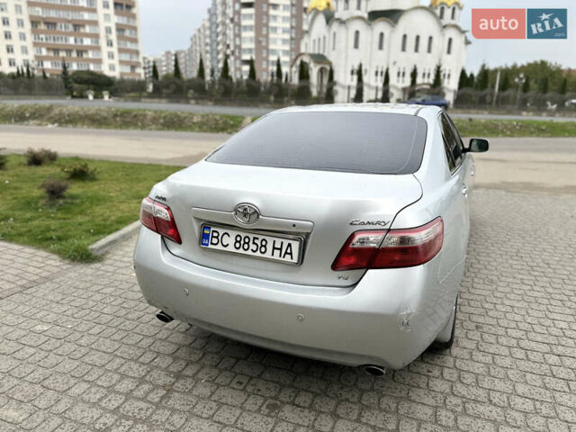 Сірий Тойота Камрі, об'ємом двигуна 3.5 л та пробігом 299 тис. км за 6900 $, фото 13 на Automoto.ua