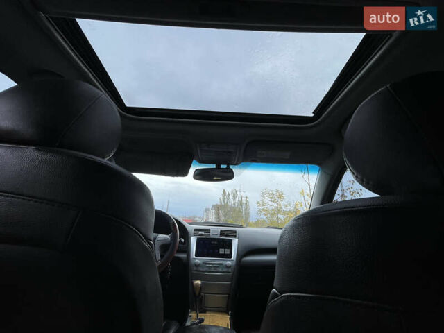 Сірий Тойота Камрі, об'ємом двигуна 3.46 л та пробігом 286 тис. км за 7650 $, фото 10 на Automoto.ua