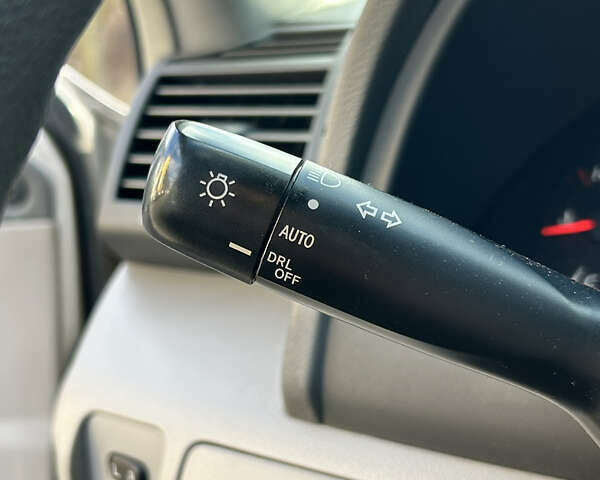 Сірий Тойота Камрі, об'ємом двигуна 2.4 л та пробігом 191 тис. км за 8300 $, фото 23 на Automoto.ua