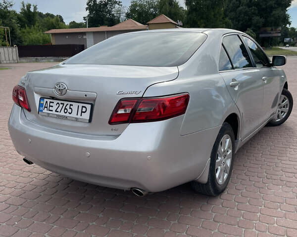 Сірий Тойота Камрі, об'ємом двигуна 3.5 л та пробігом 332 тис. км за 8700 $, фото 11 на Automoto.ua