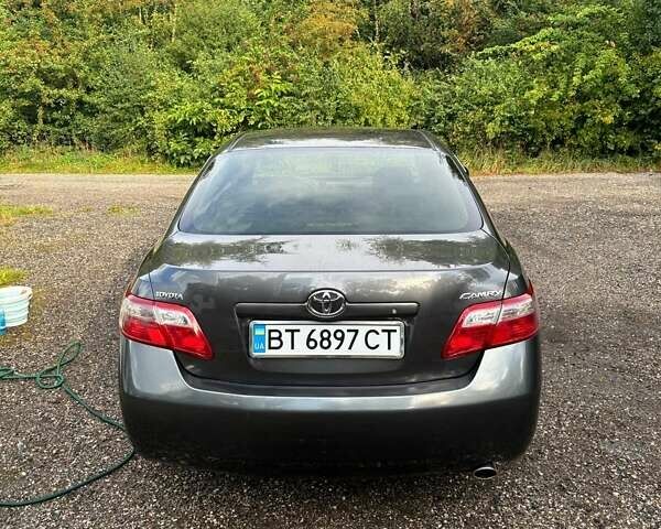 Сірий Тойота Камрі, об'ємом двигуна 2.36 л та пробігом 274 тис. км за 7689 $, фото 12 на Automoto.ua