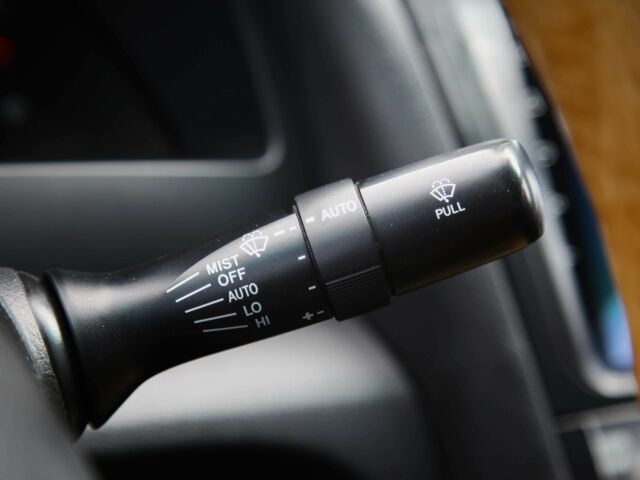 Сірий Тойота Камрі, об'ємом двигуна 3.5 л та пробігом 231 тис. км за 10000 $, фото 20 на Automoto.ua