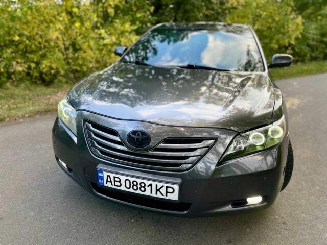 Серый Тойота Камри, объемом двигателя 3.5 л и пробегом 340 тыс. км за 7900 $, фото 21 на Automoto.ua