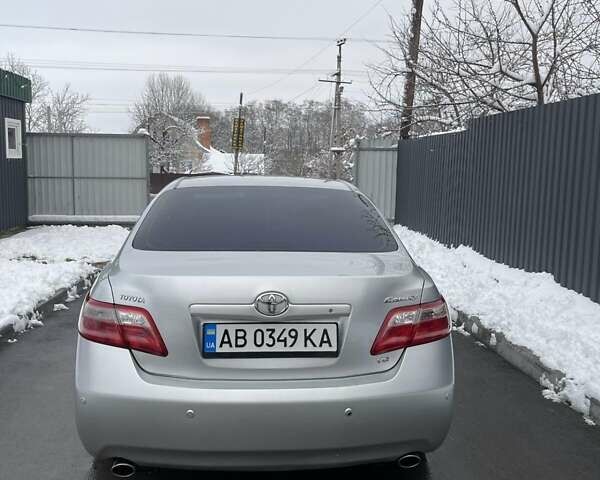 Сірий Тойота Камрі, об'ємом двигуна 3.5 л та пробігом 320 тис. км за 8400 $, фото 6 на Automoto.ua