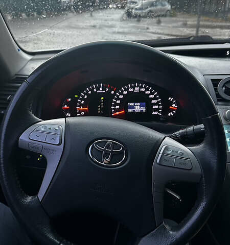 Тойота Камри 2007 в Киеве на Automoto.ua Серый Тойота Камри, объемом двигателя 2.4 л и пробегом 157 тыс. км за 10999 $, фото 26 на Automoto.ua